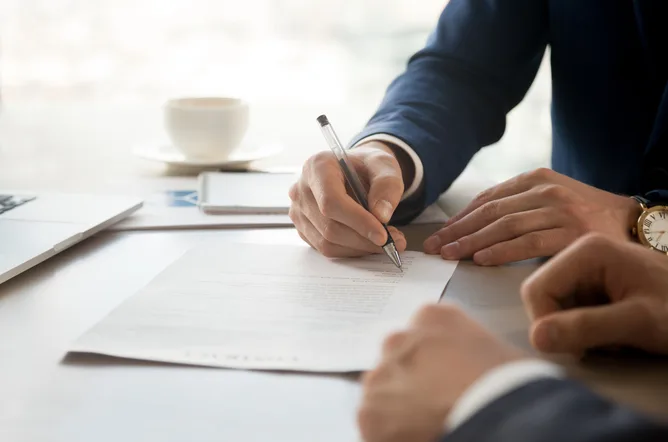 Restrictive covenant dispute judgment